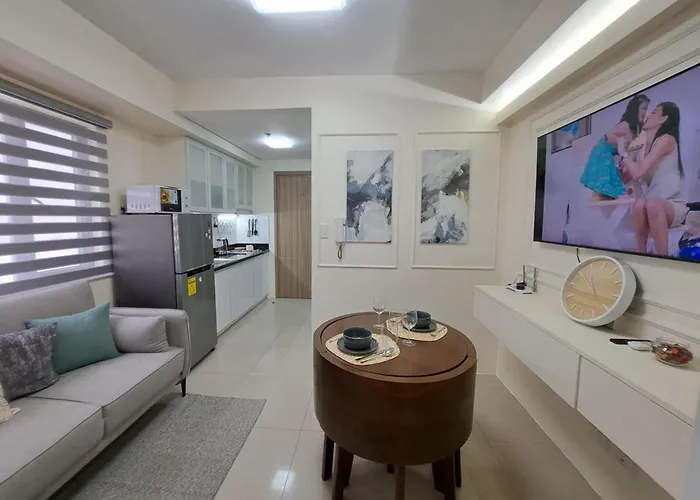 Fully Furnished 1 Bedroom Shore 2 Tower 2 - 10f Manila